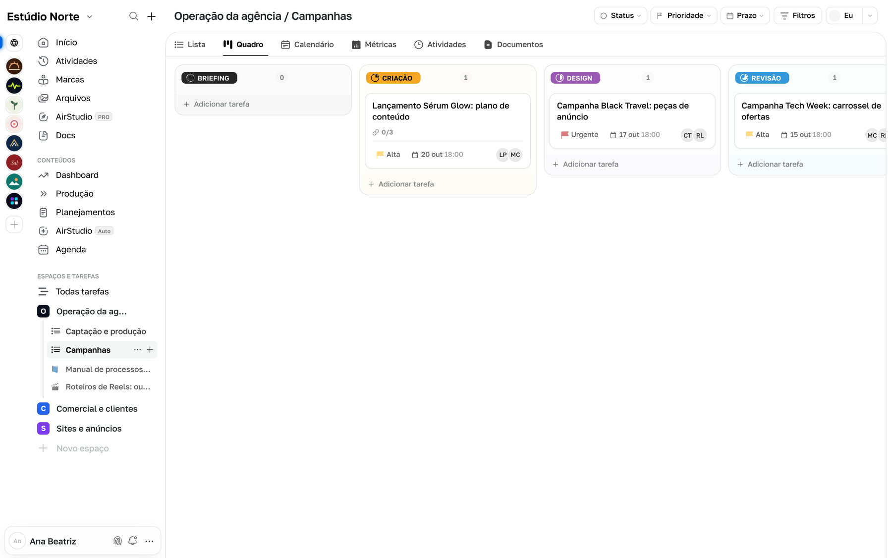 Tarefas no quadro por status